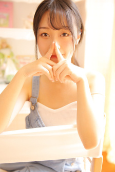 18岁女RAPPERDISSSUBS大豆